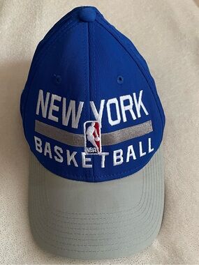 New York Knicks Basketball Ball Cap Hat 2014 NBA Adidas Unisex Small/Medium